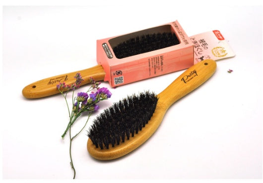 Mane brush with bamboo handle