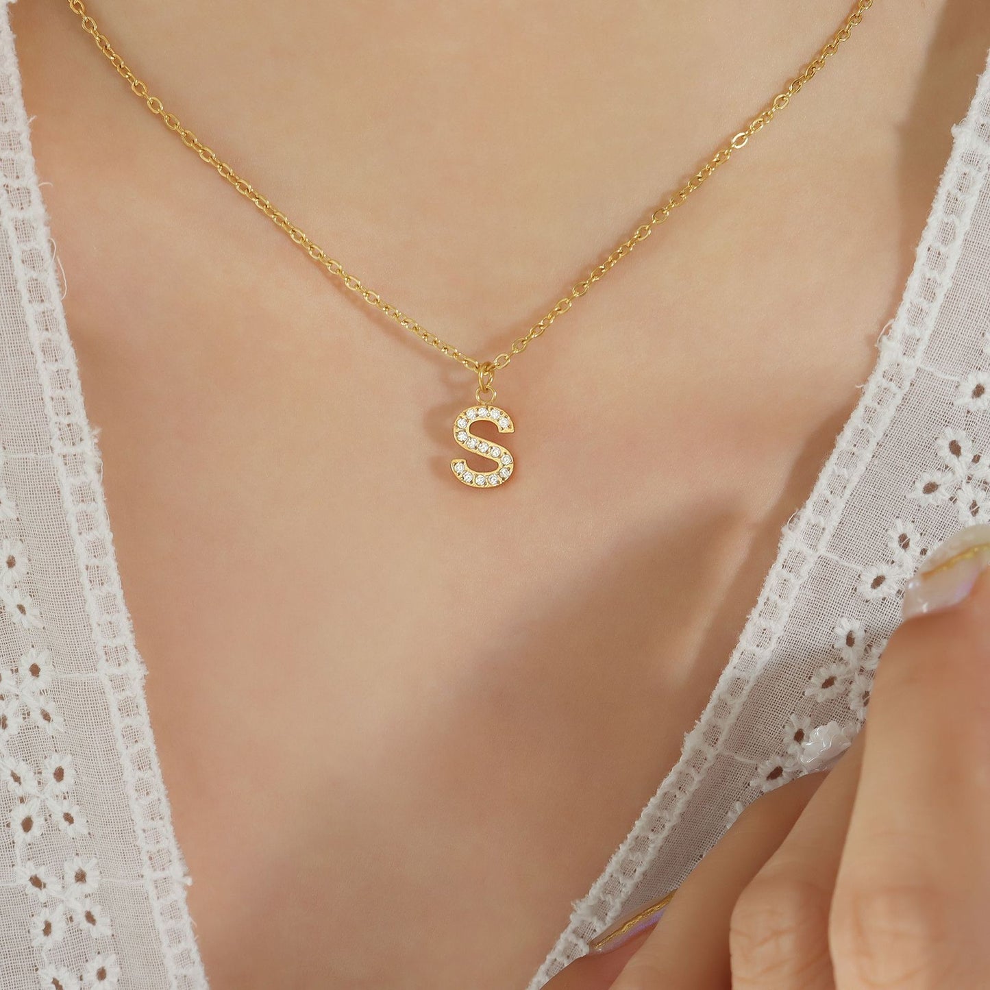 Small Fragrant Style Fashion Trend Cute Temperament 26 Personal Letters Zirconia Necklace Titanium Steel Jewellery